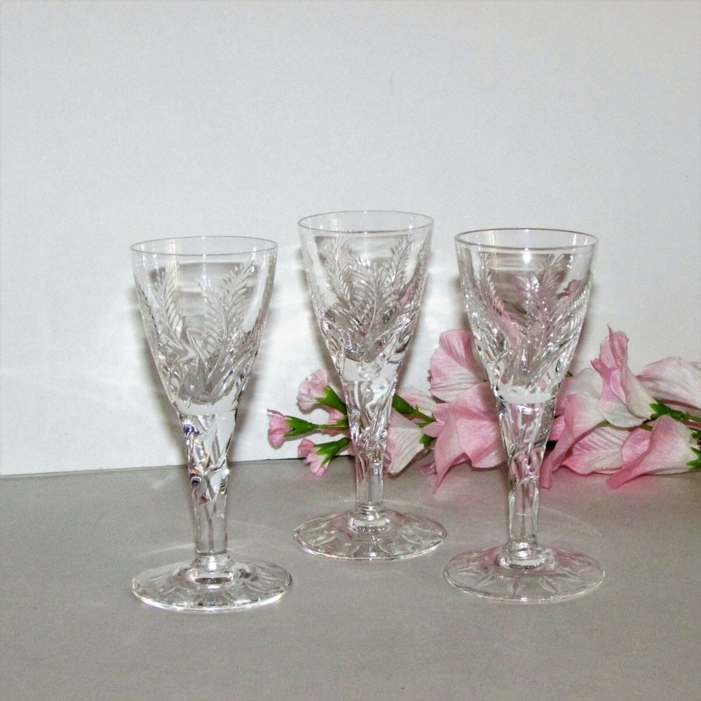 3 Vintage Stuart Crystal Ellesmere Cordial Liqueur Glasses 4 1/8"  Goblets Fern